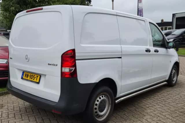 Mercedes-Benz Vito (2015) thumbnail 6