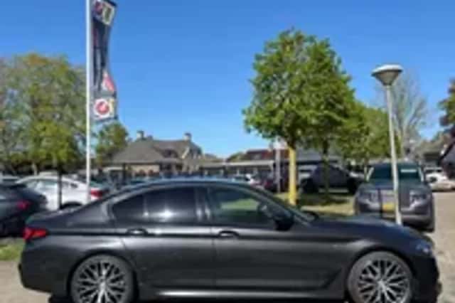 BMW 5-Serie (2017) thumbnail 13