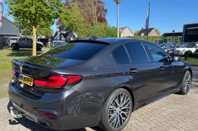 BMW 5-Serie (2017) thumbnail 4