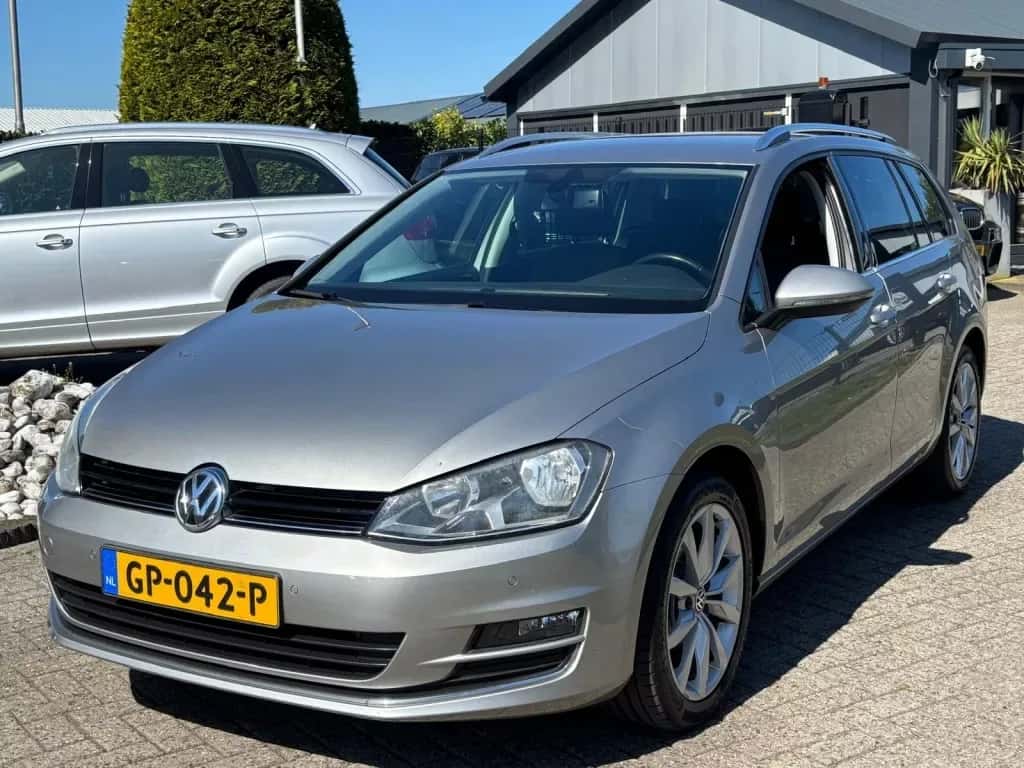 Volkswagen Golf (2015) — foto 1