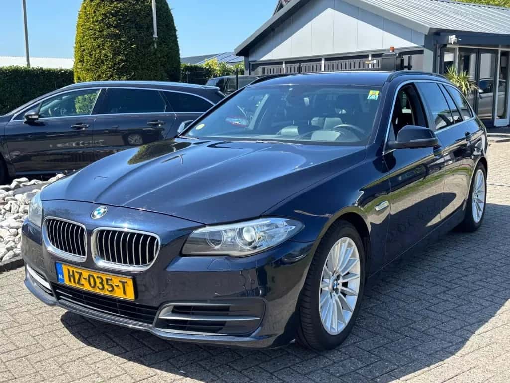 BMW 5-Serie (2015) — foto 1