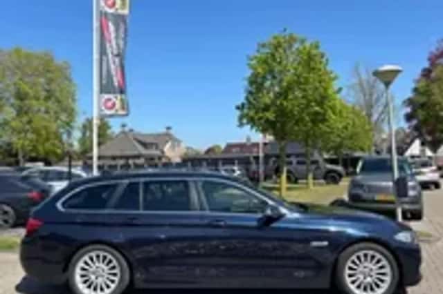 BMW 5-Serie (2015) thumbnail 24