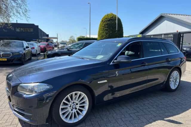 BMW 5-Serie (2015) thumbnail 8
