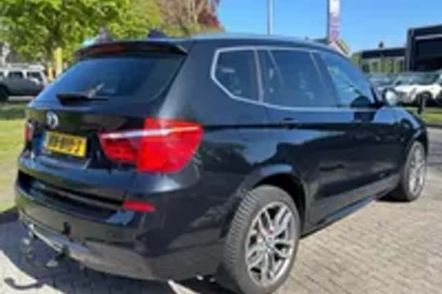 BMW X3 (2016) thumbnail 27