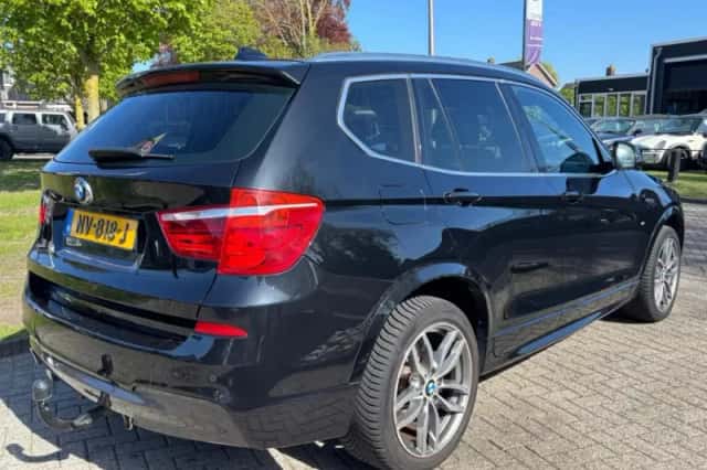 BMW X3 (2016) thumbnail 5