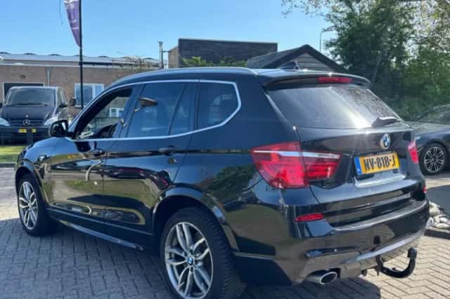 BMW X3 (2016) thumbnail 7