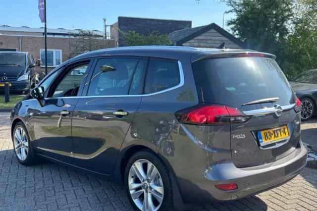 Opel Zafira Tourer (2012) thumbnail 7