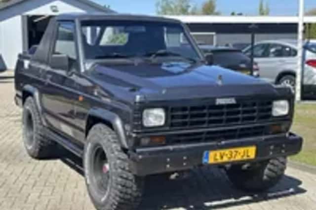 Nissan Patrol (1985) thumbnail 16
