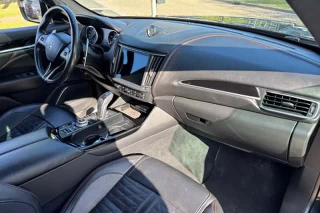 Maserati Levante (2021) thumbnail 7