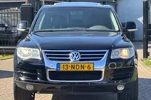 Volkswagen Touareg (2008) thumbnail 23