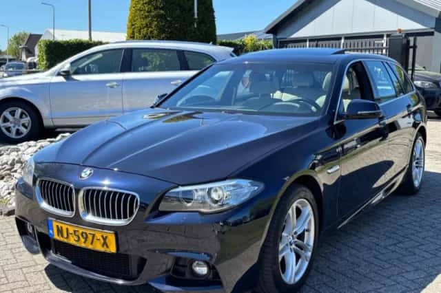 BMW 5-Serie (2017) thumbnail 1