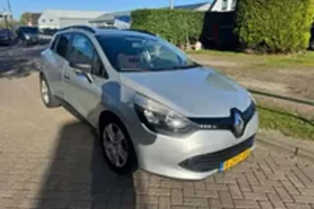 Renault Clio (2015) thumbnail 5