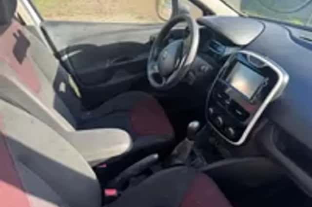 Renault Clio (2015) thumbnail 7