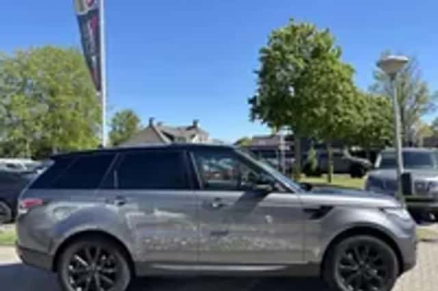 Land Rover Range Rover Sport (2014) thumbnail 28