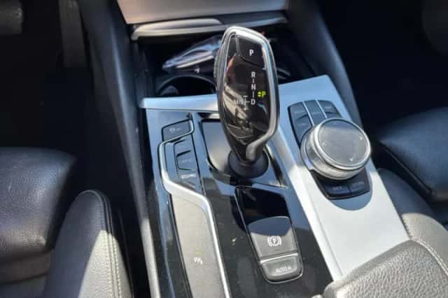 BMW 5-Serie (2017) thumbnail 17