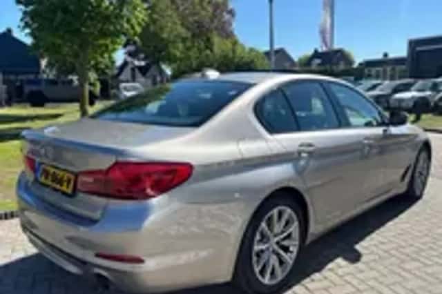BMW 5-Serie (2017) thumbnail 29