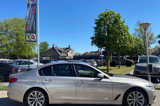 BMW 5-Serie (2017) thumbnail 5