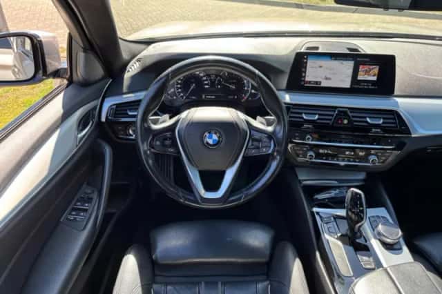 BMW 5-Serie (2017) thumbnail 10