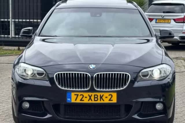 BMW 5-Serie (2012) thumbnail 2