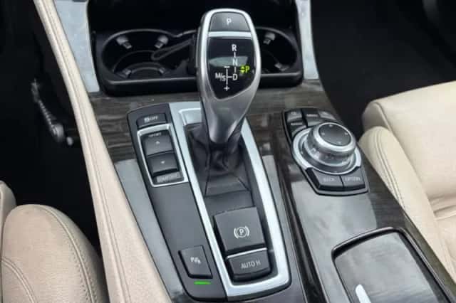 BMW 5-Serie (2012) thumbnail 18