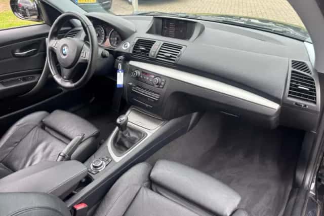 BMW 1-Serie (2011) thumbnail 10