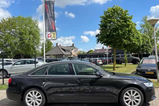 Audi A6 (2011) thumbnail 4