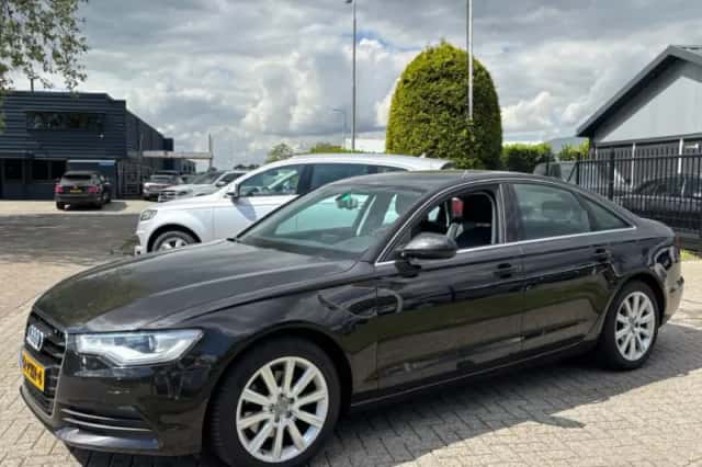 Audi A6 (2011) thumbnail 8