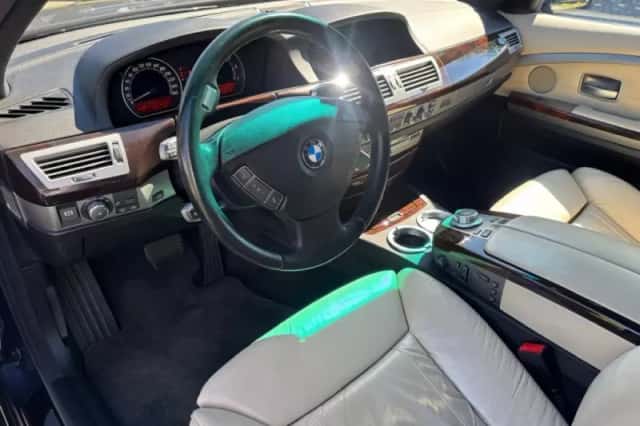 BMW 7-Serie (2006) thumbnail 12