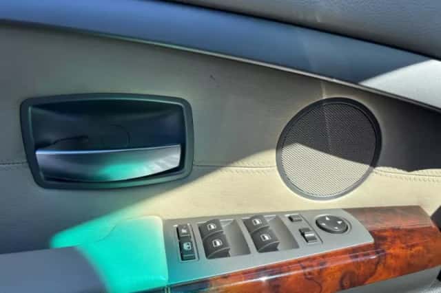 BMW 7-Serie (2006) thumbnail 18