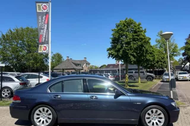 BMW 7-Serie (2006) thumbnail 4