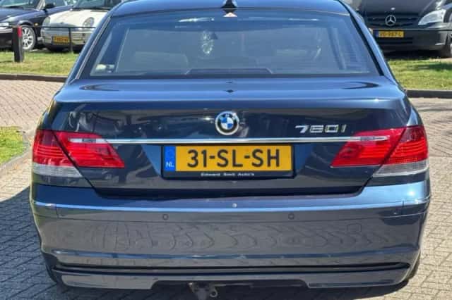 BMW 7-Serie (2006) thumbnail 6