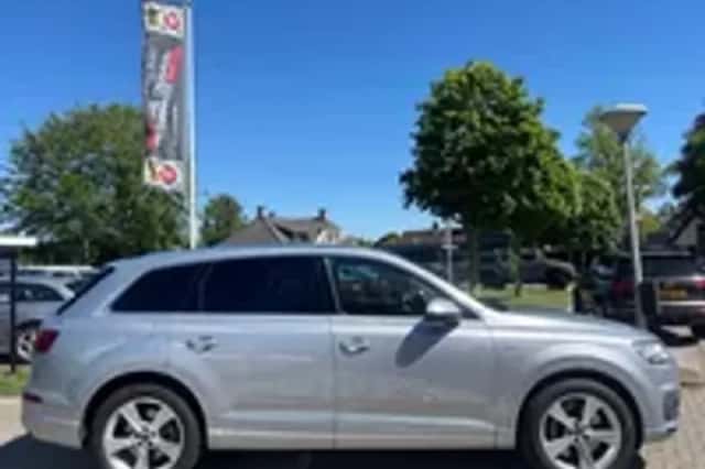 Audi Q7 (2016) thumbnail 27