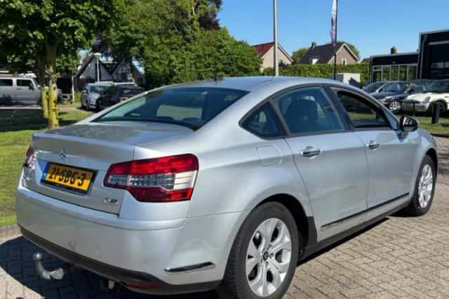 Citroën C5 (2011) thumbnail 6