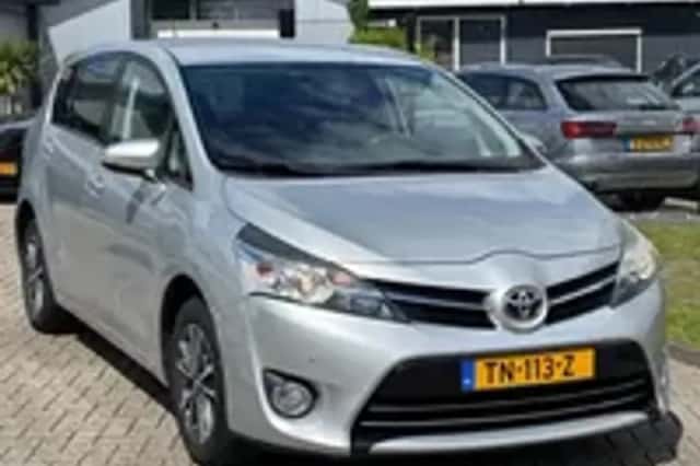 Toyota Verso (2013) thumbnail 20