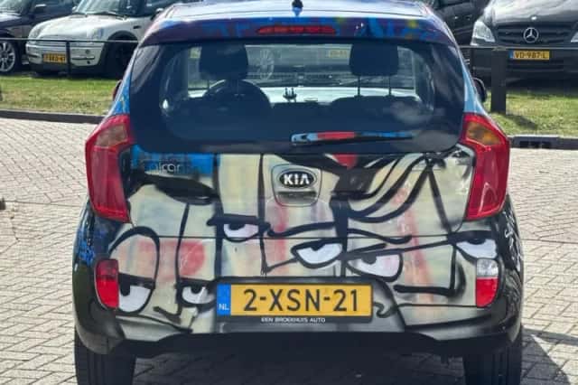 Kia Picanto (2014) thumbnail 6