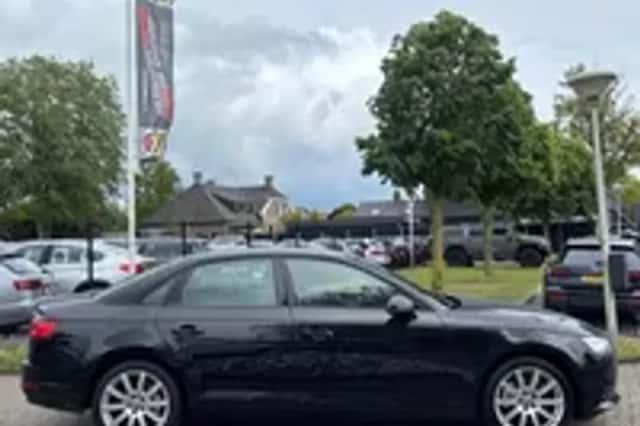 Audi A4 (2017) thumbnail 23