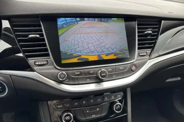 Opel Astra (2015) thumbnail 17