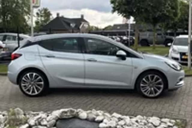 Opel Astra (2015) thumbnail 26