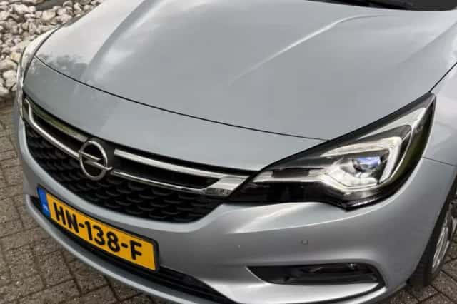Opel Astra (2015) thumbnail 7