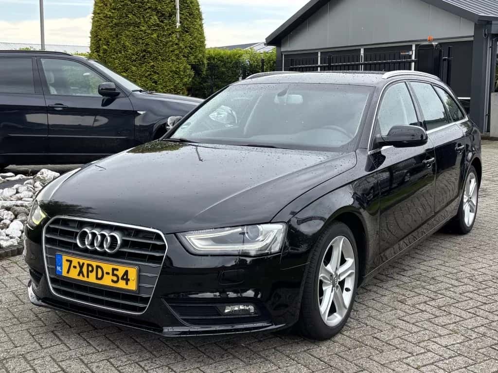 Audi A4 (2014) — foto 1