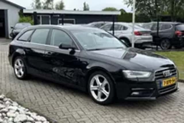 Audi A4 (2014) thumbnail 20