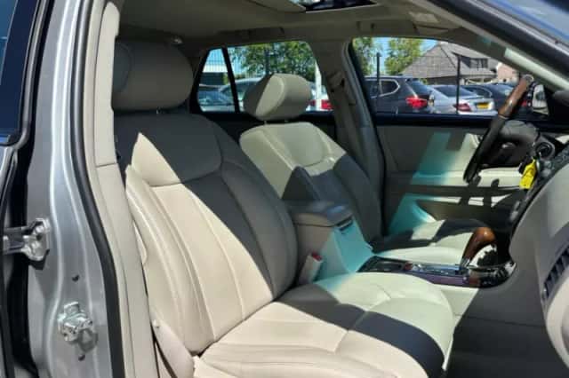 Cadillac DTS (2007) thumbnail 12