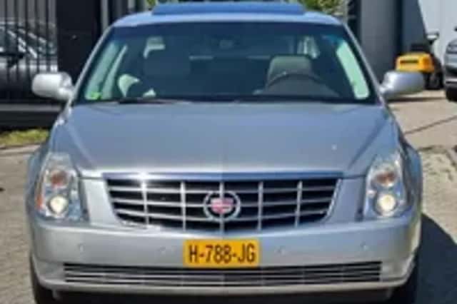 Cadillac DTS (2007) thumbnail 22