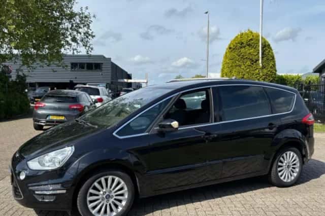 Ford S-Max (2012) thumbnail 7