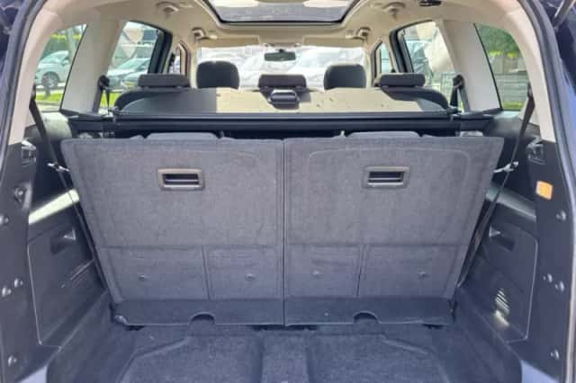 Ford S-Max (2012) thumbnail 8