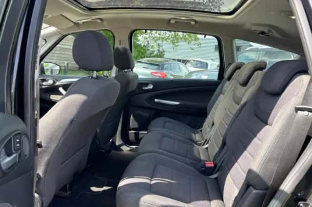 Ford S-Max (2012) thumbnail 10