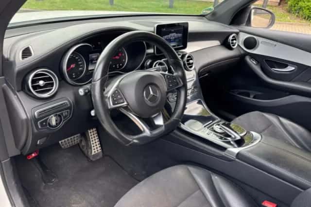 Mercedes-Benz GLC-Klasse (2015) thumbnail 12