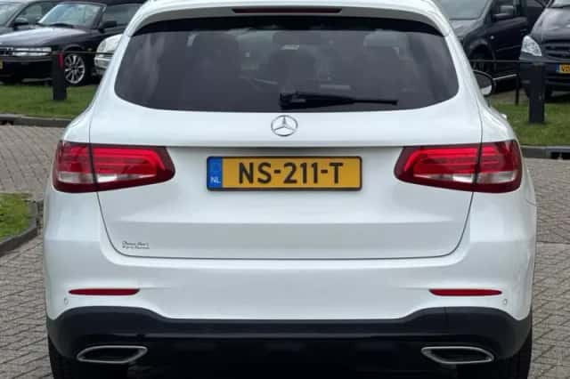Mercedes-Benz GLC-Klasse (2015) thumbnail 7