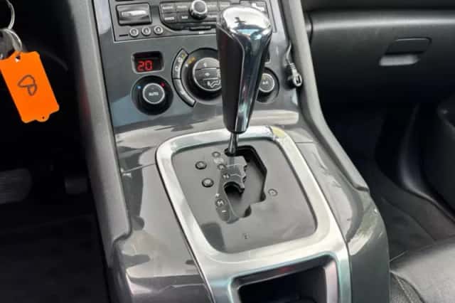 Peugeot 5008 (2012) thumbnail 15