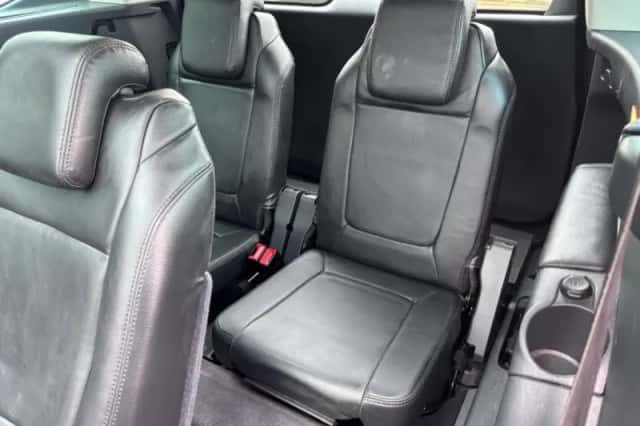 Peugeot 5008 (2012) thumbnail 20